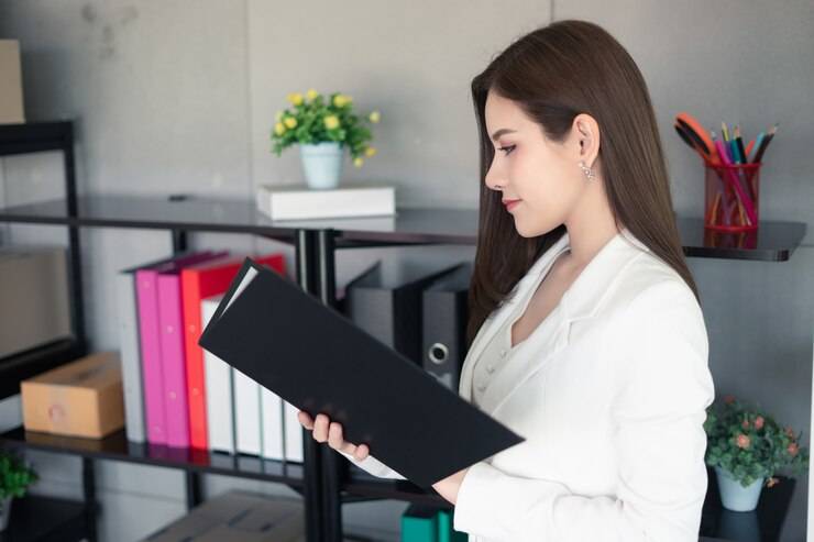 Должностная инструкция специалиста по кадровому делопроизводству