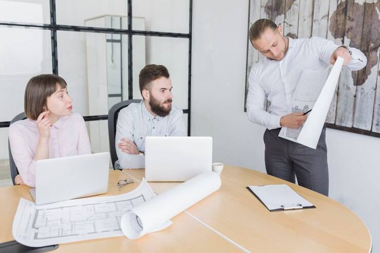 Запуск проекта и иерархия власти