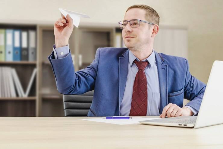 Заместитель директора